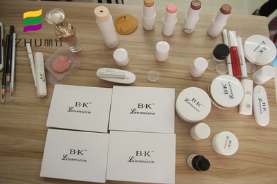 南寧化妝學校速成班|南寧具有影響力的化妝學校