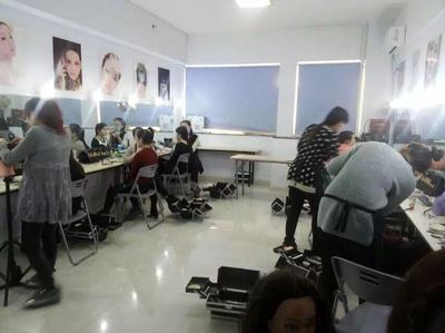 淄博曼琦化妝造型培訓學校正規嗎?