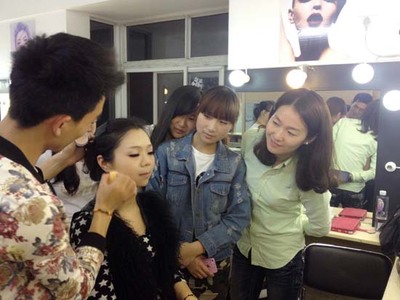 石家莊化妝培訓學校哪家好?石家莊化妝培訓基礎班 - 中國教育在線