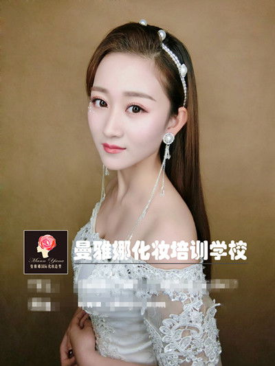 青島個人形象設計專業班價格 化妝培訓哪家好 青島曼雅娜彩妝 淘學培訓