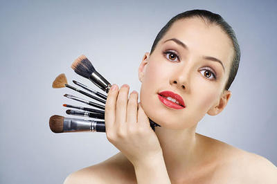 郴州哪個化妝培訓機構好些