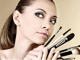 南寧化妝培訓學校哪個比較專業