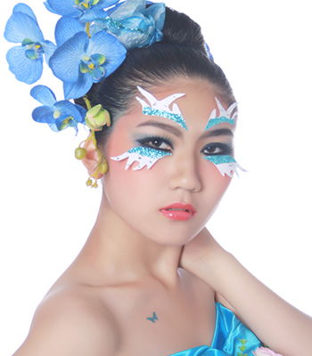 新娘跟妝 長春花都美容美發化妝美甲學校