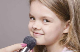 現(xiàn)在化妝學(xué)校學(xué)費(fèi)多少錢(qián)