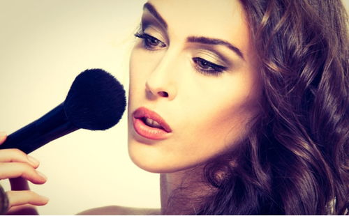 化妝師就業(yè)方向與化妝學校選擇指南