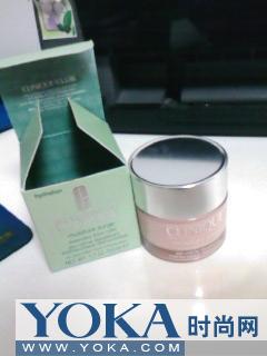 沙瓦地卡對深層水嫩保濕潤膚霜Moisture Surge Extended Thirst Relief的使用效果評價 我的大愛