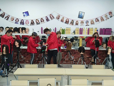 常州艾尼斯美妝中心 專業(yè)化妝培訓，卓越教學環(huán)境成就彩妝夢想